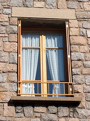 Fenêtre bois sur mesure à Givors 69700 Rhône
